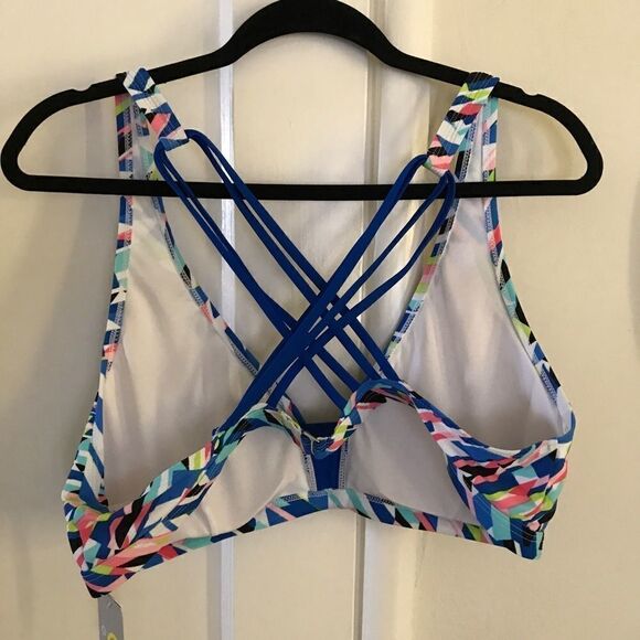 Go Gossip Geometeric Strappy Racerback Swim Top - Picture 6 of 8